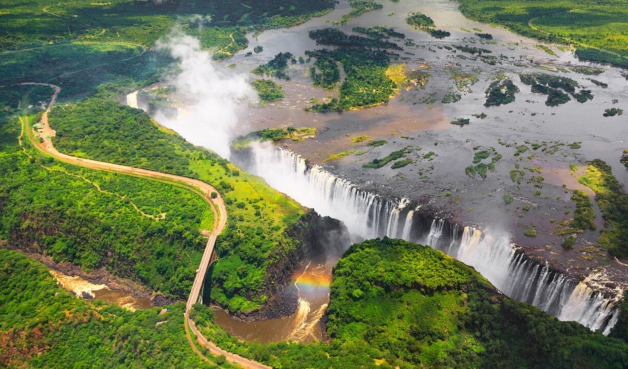 Victoria Falls Tour