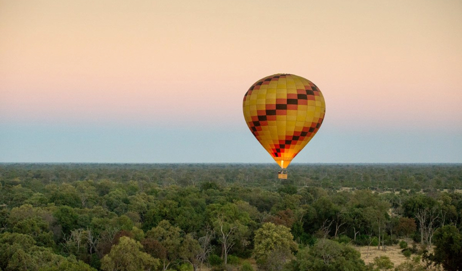 Hot Air Balloon Safaris in Okavango Delta