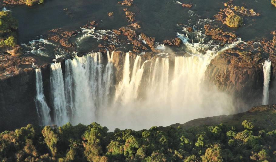 Mosi-Oa-Tunya National Park