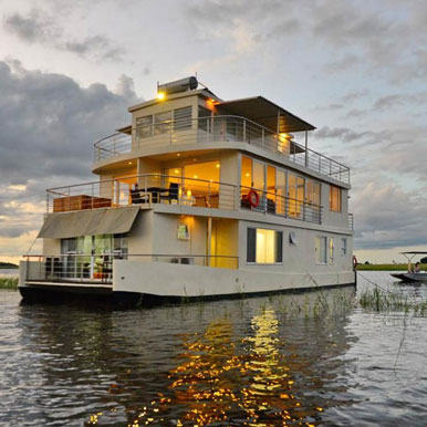 1 Day African Queen River Boat