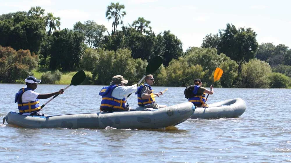 Zambezi Canoe Safaris