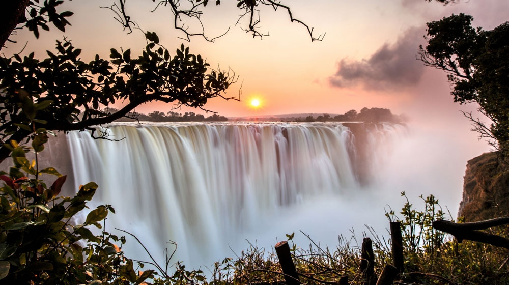 Victoria Falls History