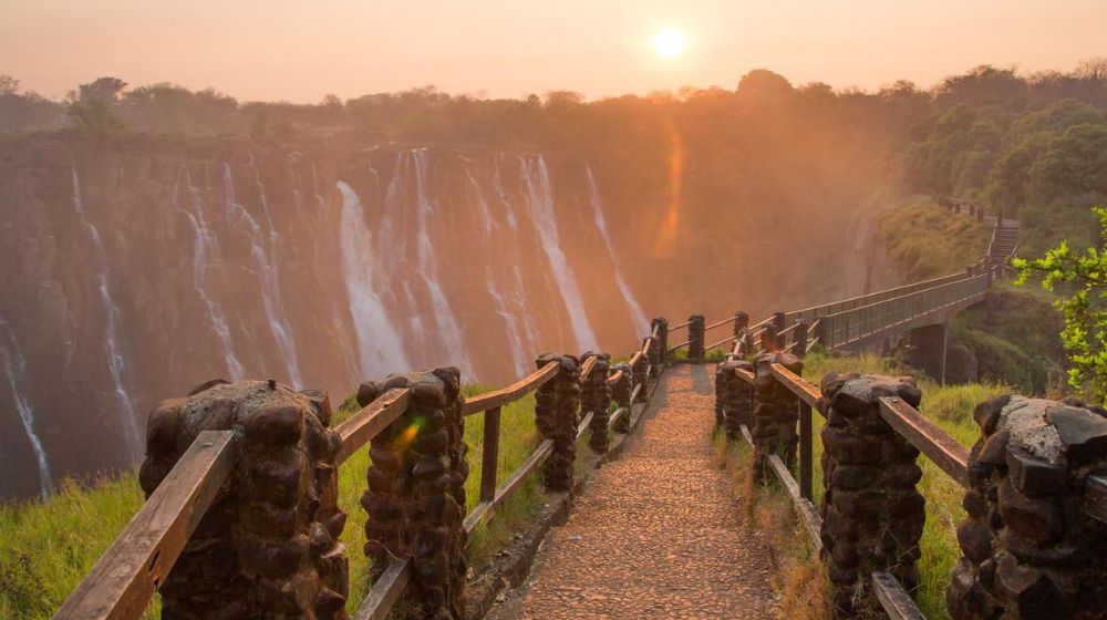 Victoria Falls Tourism